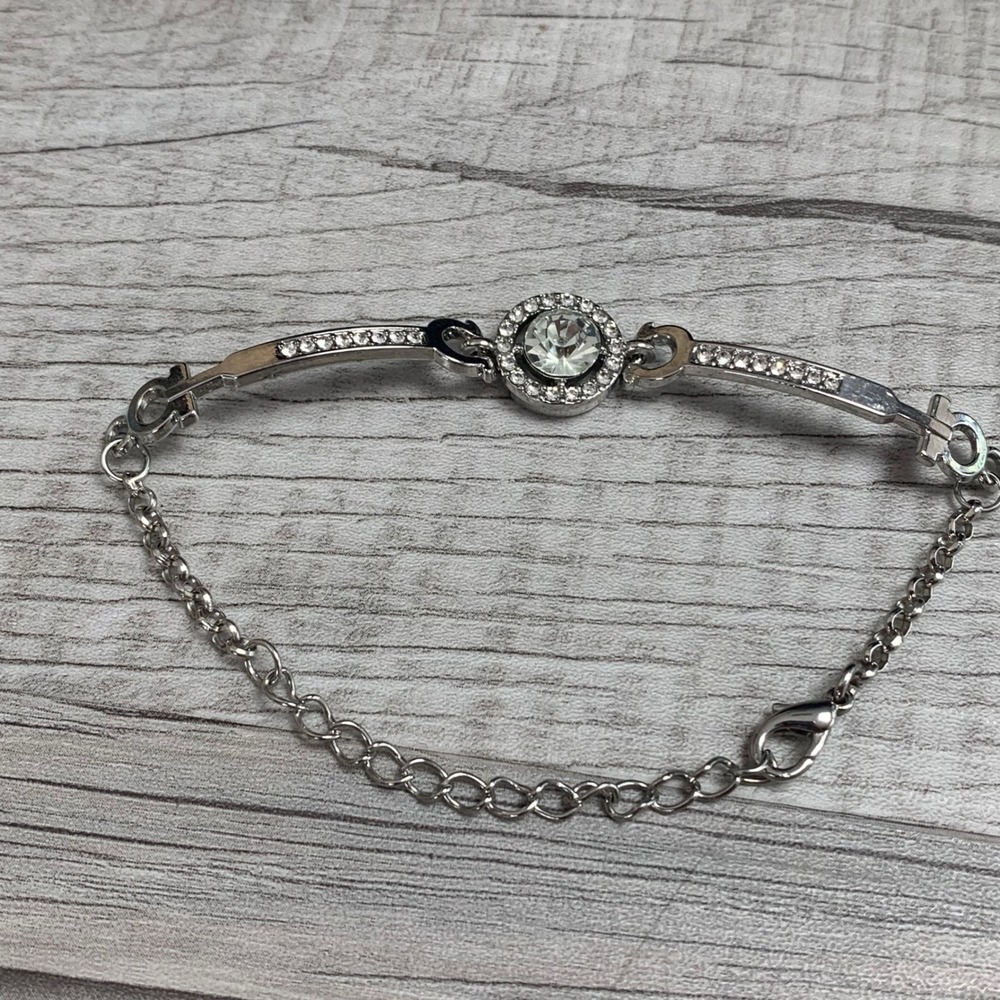 Silver Tone Crystal Halo Bangle Chain Bracelet Clear Rhinestone 8.5 Inch 5281